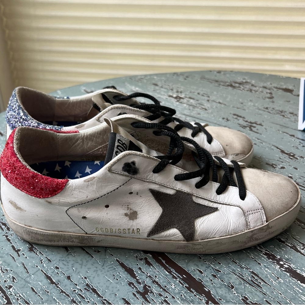 Golden Goose Star size 39. EUC.